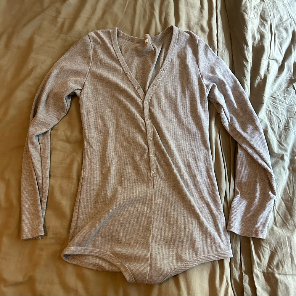 Gray Long Sleeve Women's Bodysuit